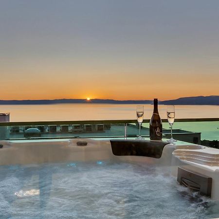 Exclusive Penthouse Big Blue With Private Jacuzzi Apartamento Makarska Exterior foto